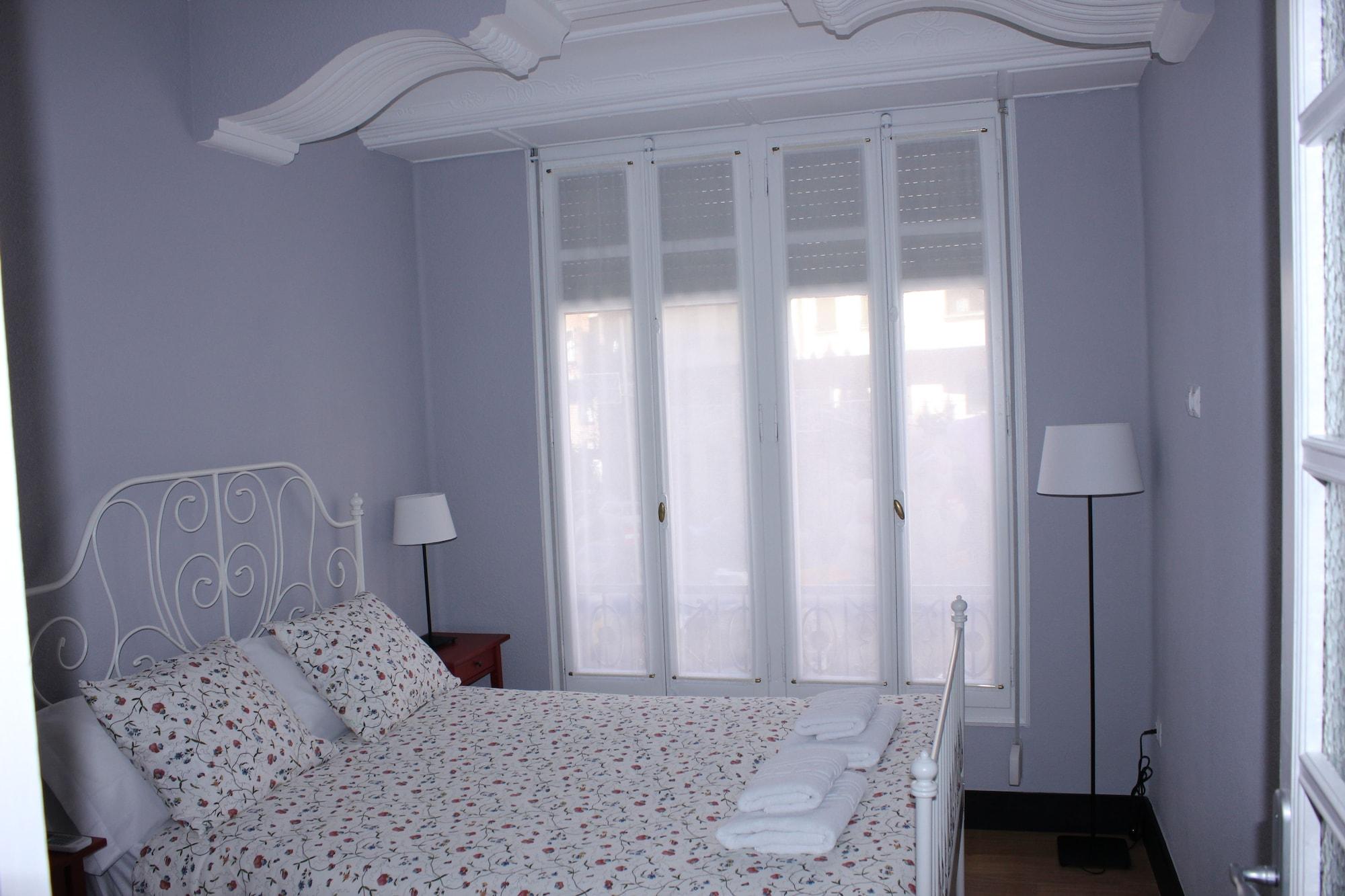 Hi Valencia Canovas Bagian luar foto